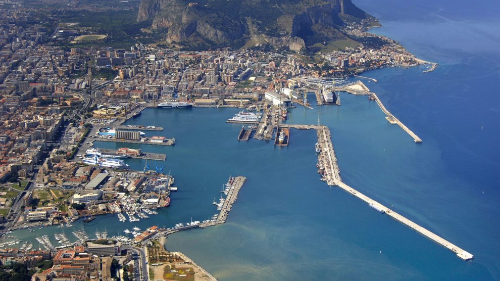 Safeguarding territorial sovereignty: the Italian seaport case study