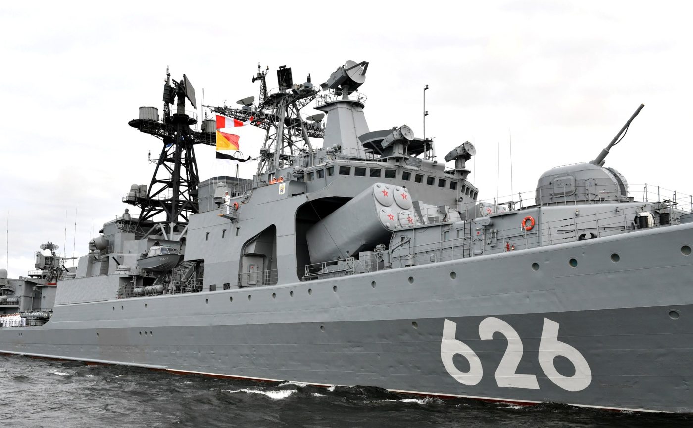 More Russian warships move off the Italian coast Decode39