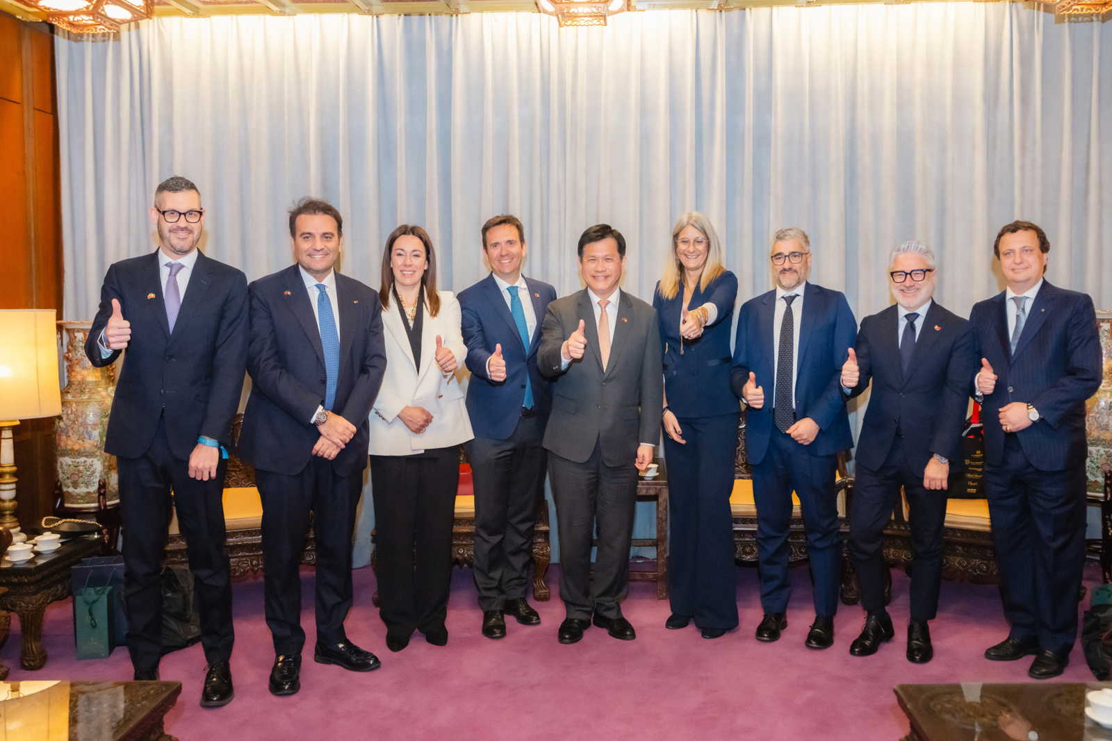 Italy sends its largest-ever bipartisan parliamentary delegation to Taiwan