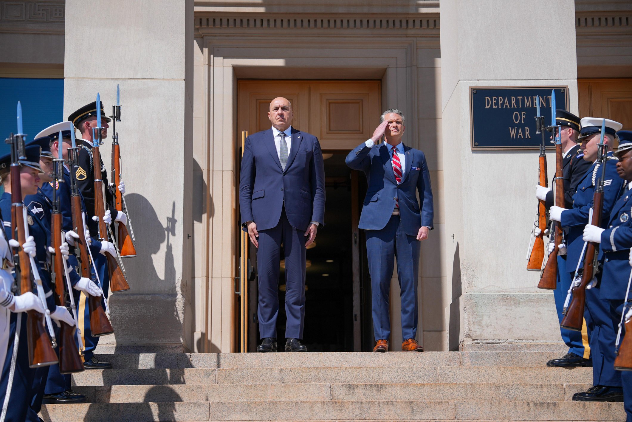 At the Pentagon, Italy and the U.S. align on NATO, defense and industrial cooperation